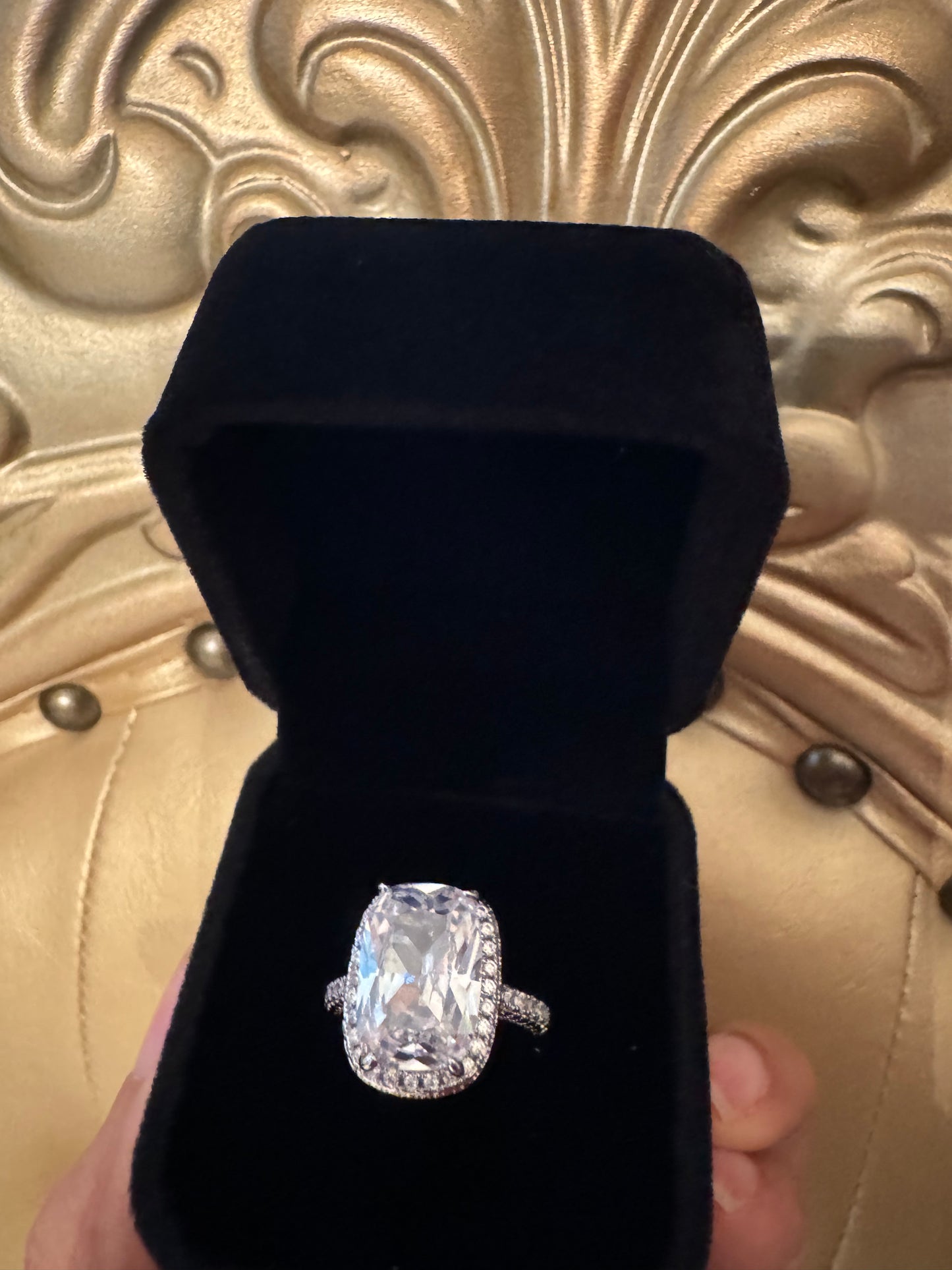Ring RLUXLOVE L with Box FASHION TRAVEL AND ENJOY