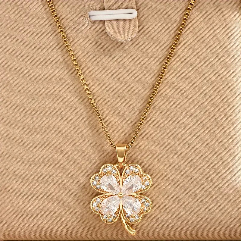 Lucky Clover Necklace with R LUXLOVE