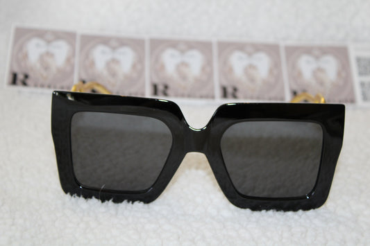 Sunglasses black  gold color on side