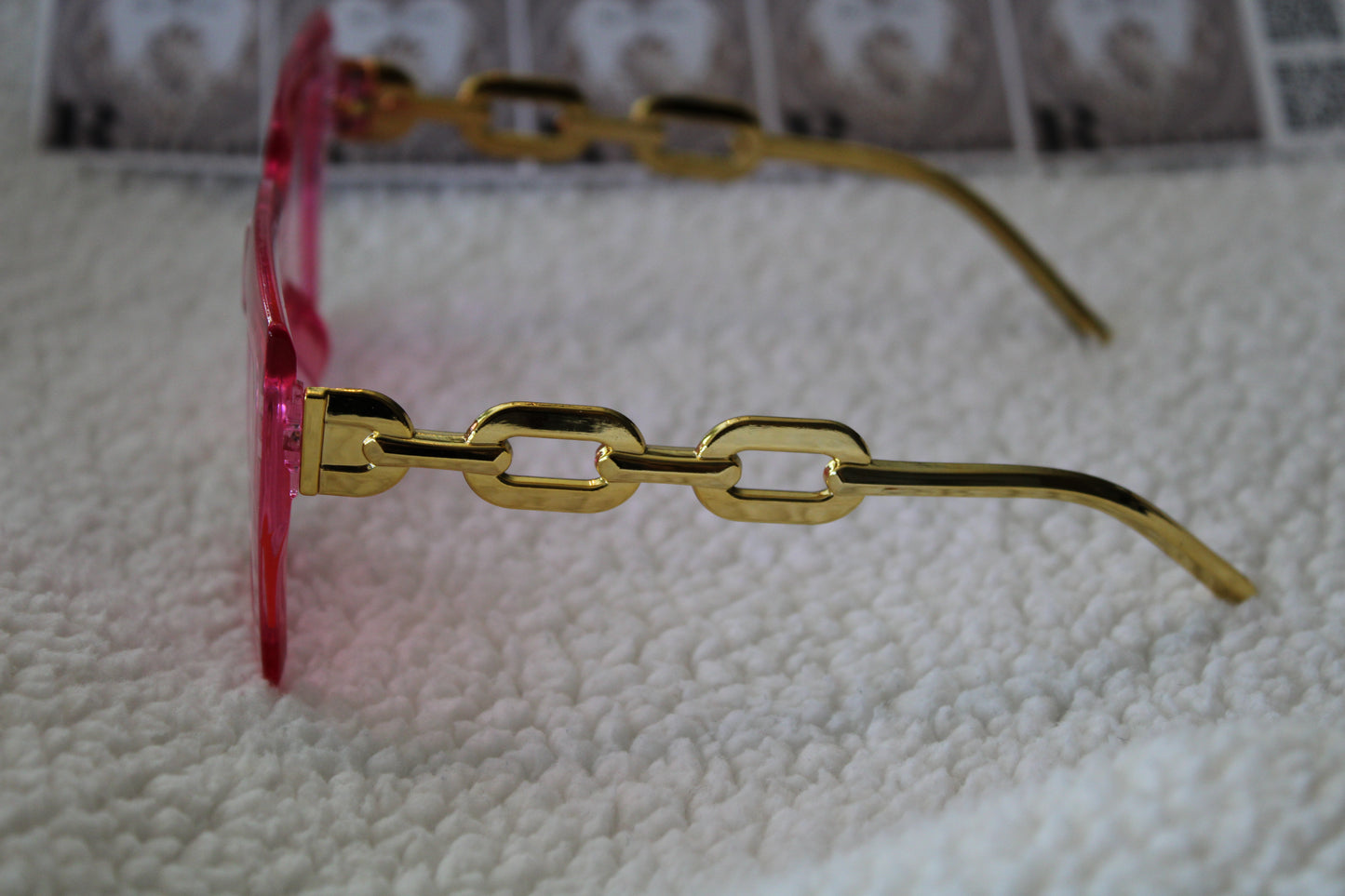 Sunglasses pink  gold color on side